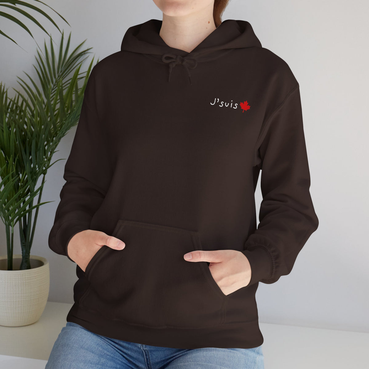 J'suis | Hoodie with Maple Leaf Minimalist Canada