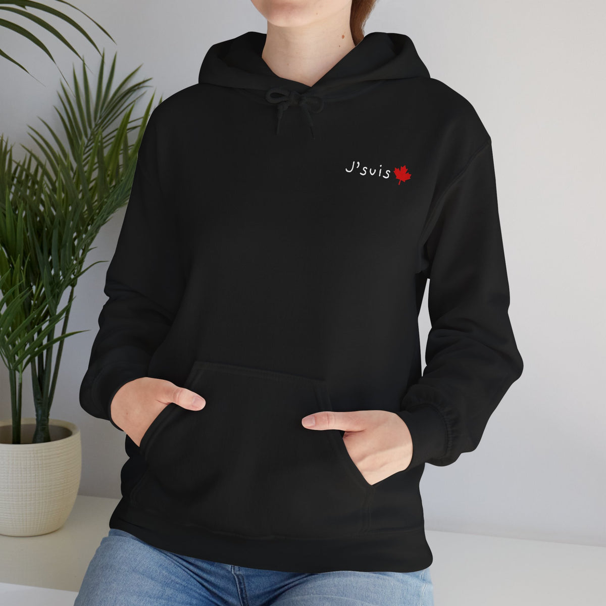 J'suis | Hoodie with Maple Leaf Minimalist Canada