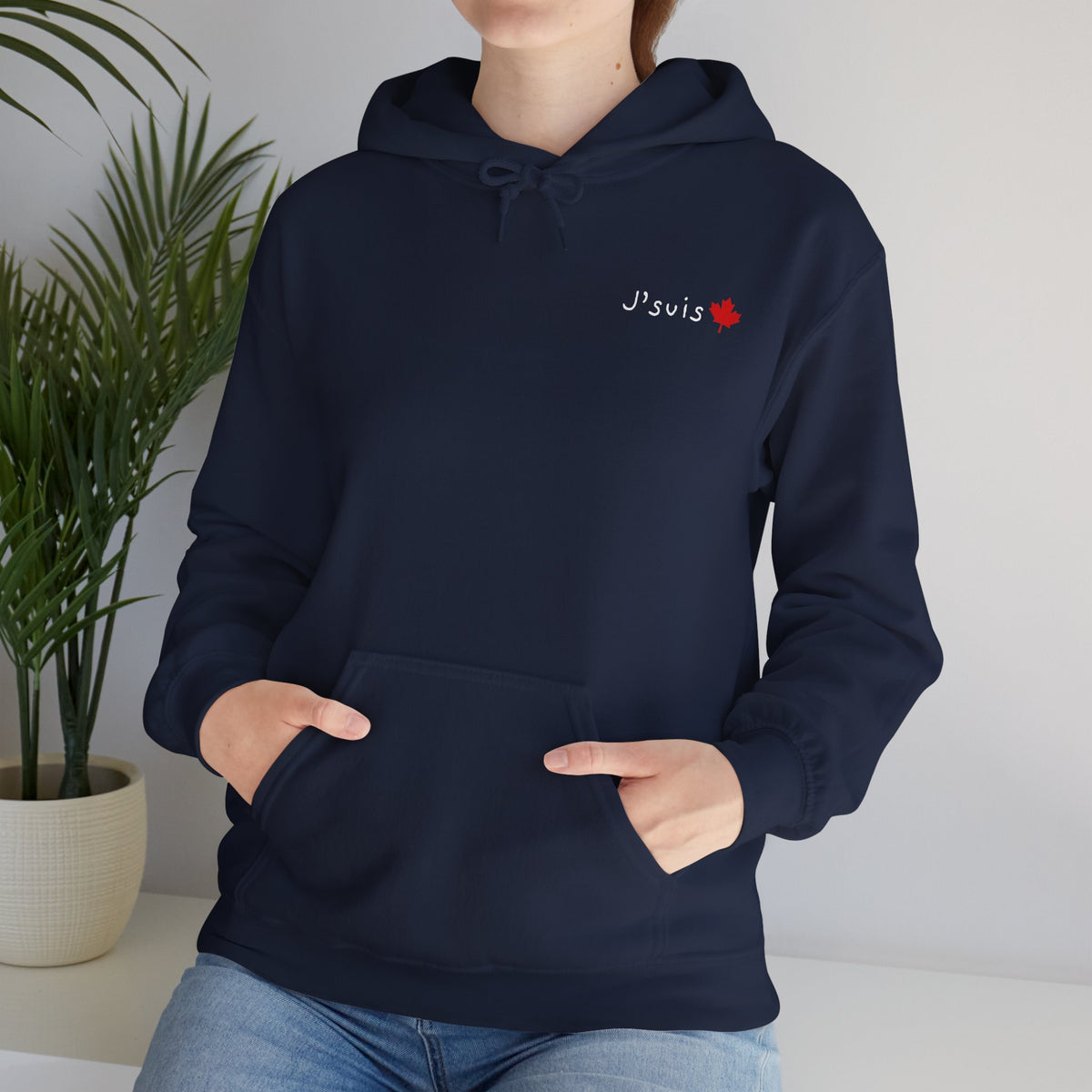 J'suis | Hoodie with Maple Leaf Minimalist Canada