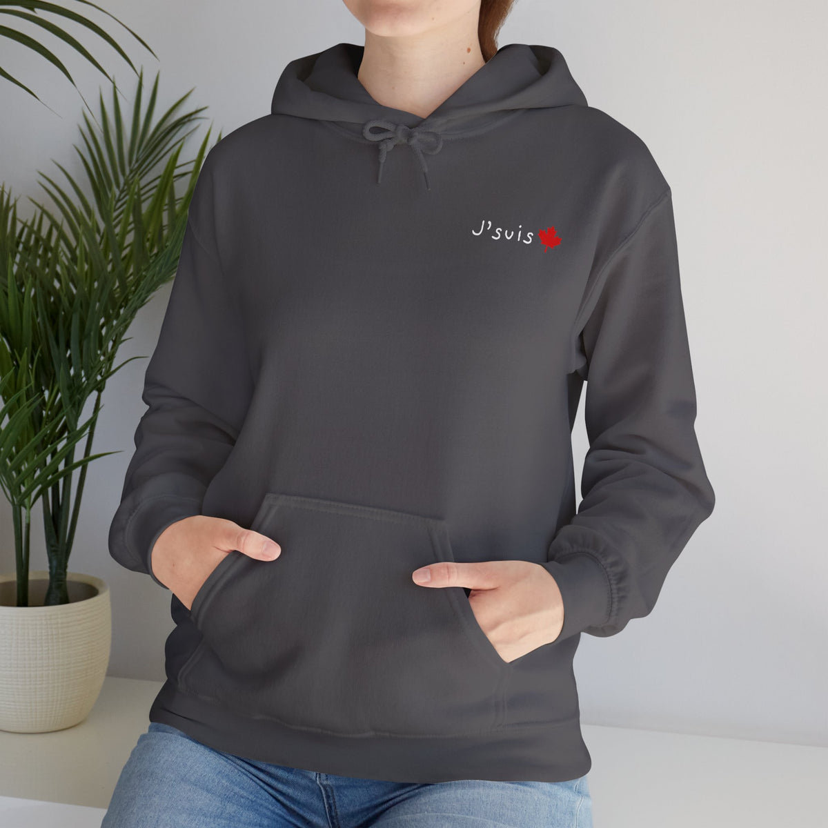 J'suis | Hoodie with Maple Leaf Minimalist Canada